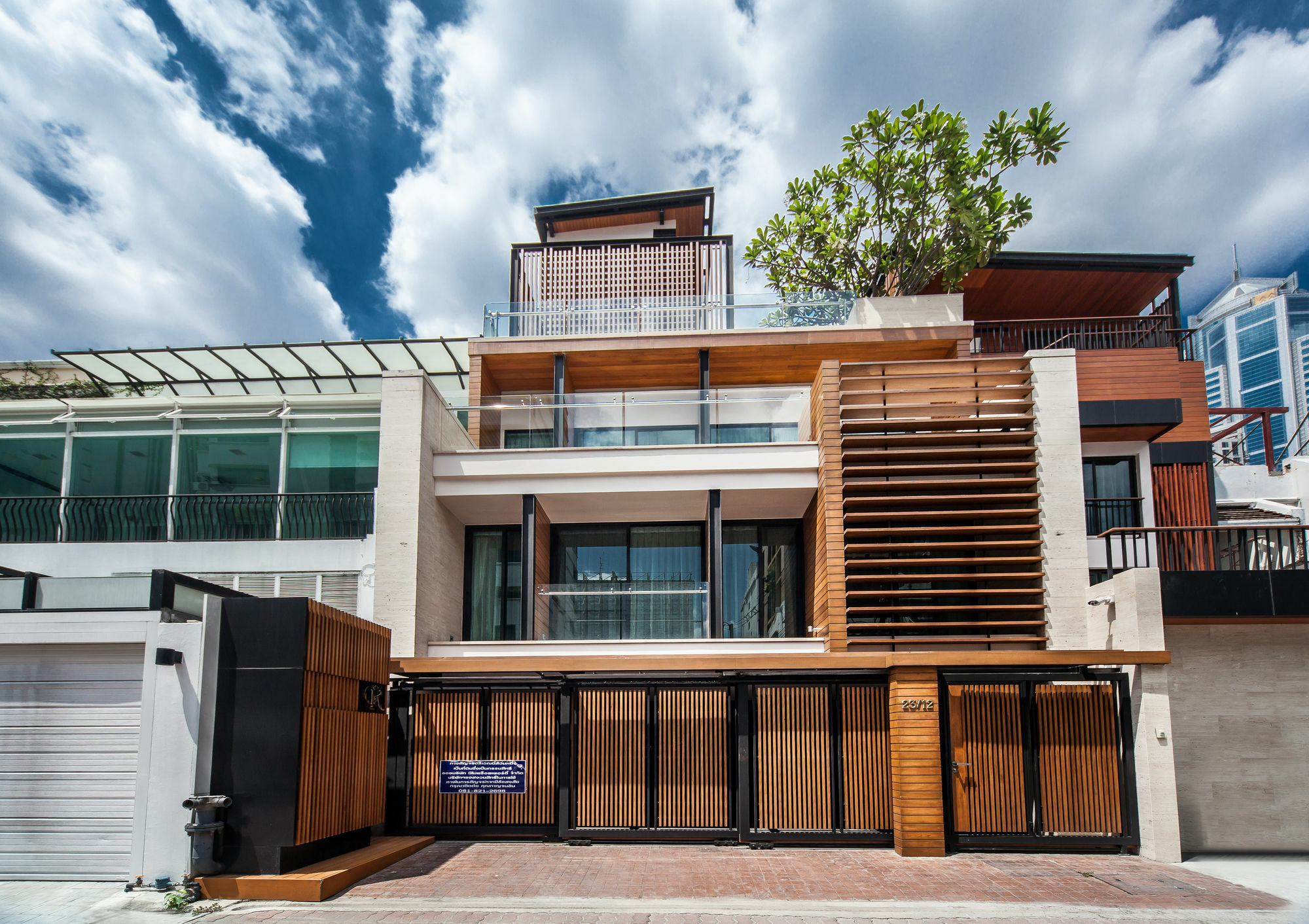 Arcadia Residence Ploenchit By Compass Hospitality Bangkok Exterior foto